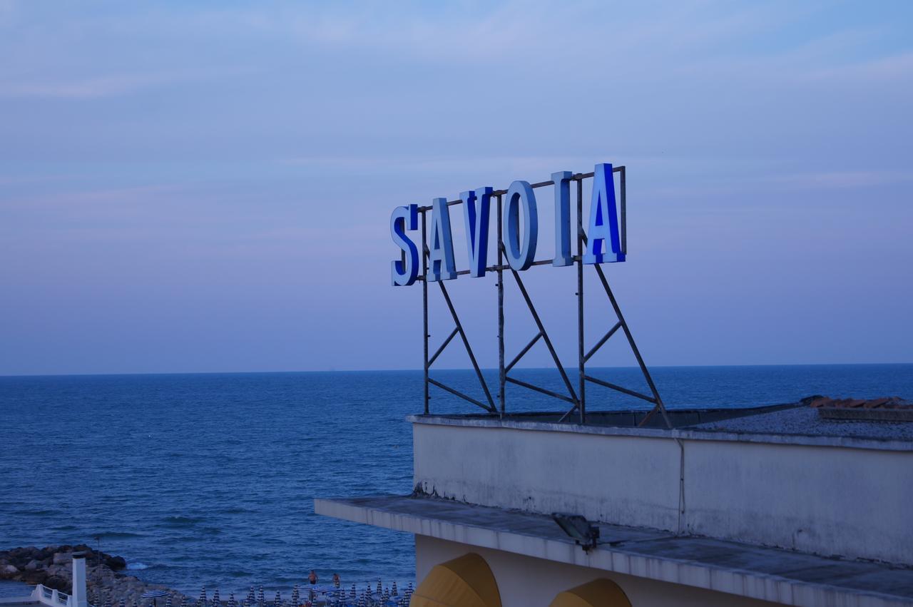 Savoia Hotel Misano Adriatico Esterno foto
